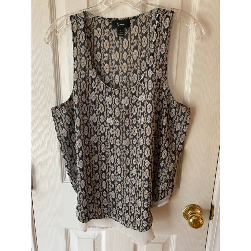 B. wear printed double layer tank top L